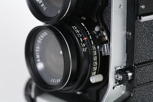 Medium Format Cameras Gear Guide - Help Wiki